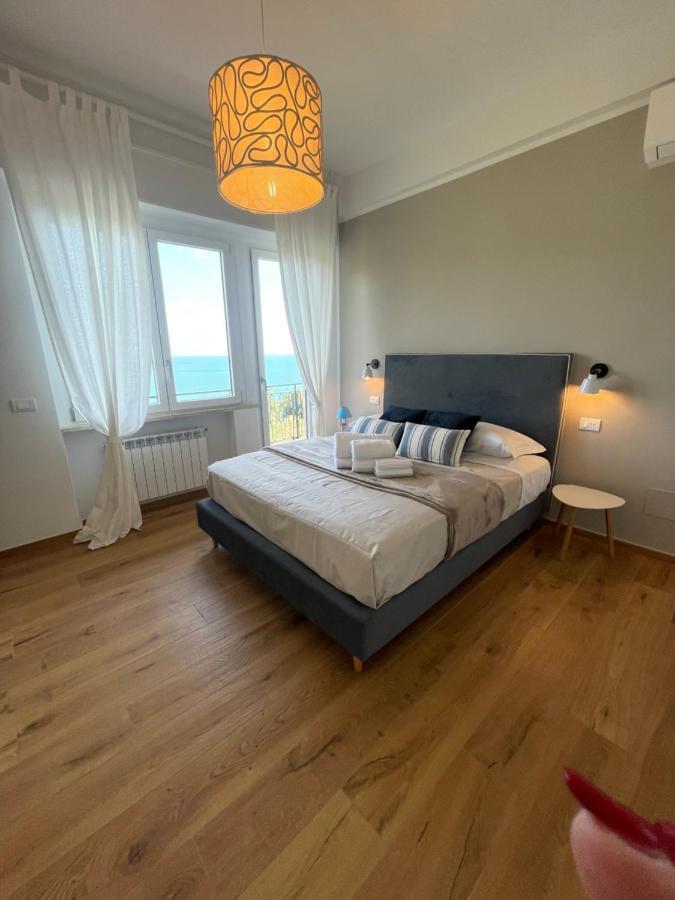 Un Sogno Nel Golfo Dei Poeti New Apartment Lerici Bagian luar foto